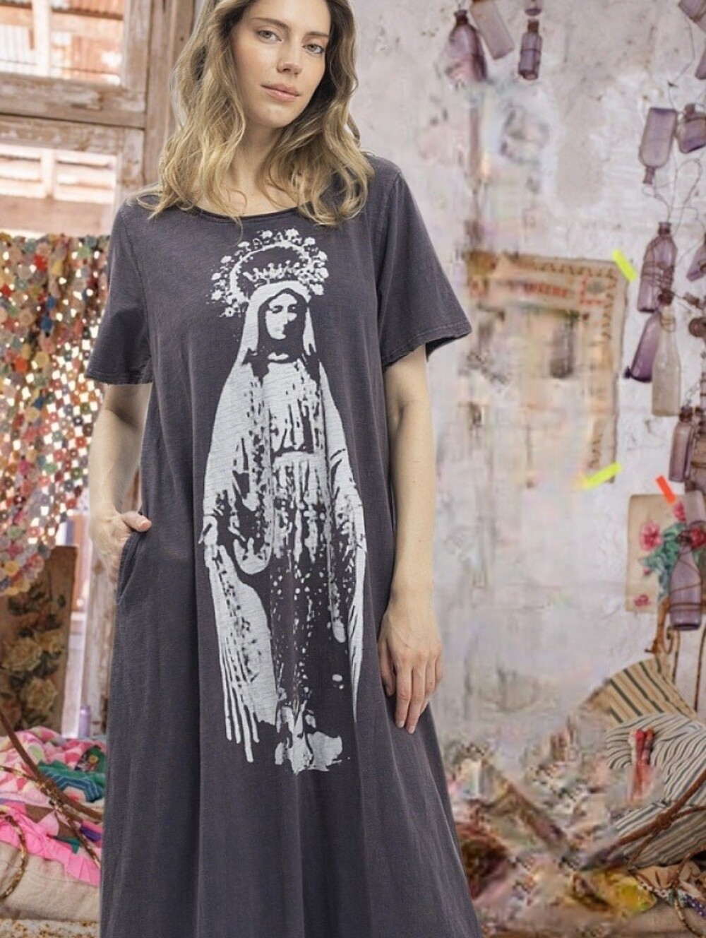 Bohemian Magnolia Style  Charcoal Graphic Maxi Dress with Virgen Print L NEW